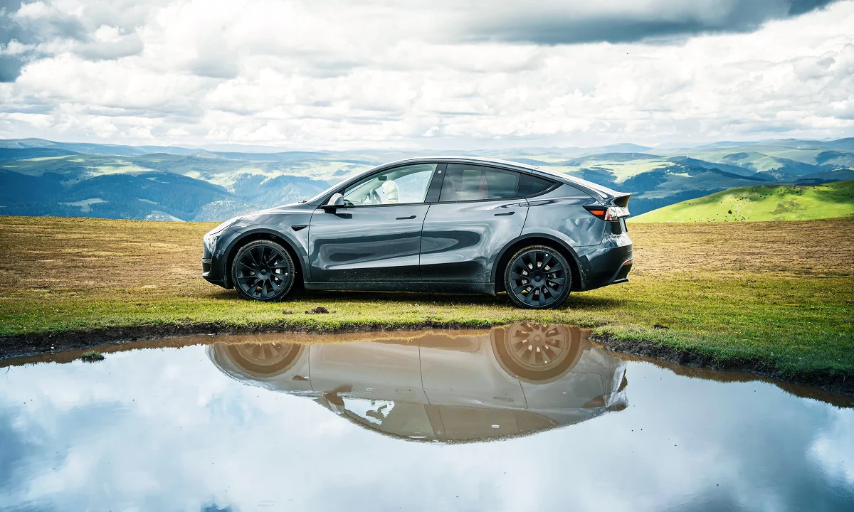 tesla model y price